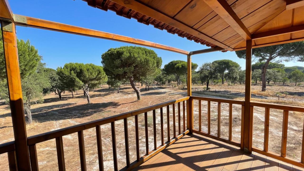 Suspended Wooden House - Monte Da Cortica Villa Aguas de Moura ภายนอก รูปภาพ